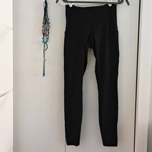 Fast and Free High-Rise Tight 25” Pockets